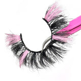 3D Luxury Mink Pink Orchid Lashes. Two-Tone Eyelash Extensions With A Demi Strip Hybrid Eyelash Design. Colored Lashes For Artistic Makeup Tutorials And Looks.
