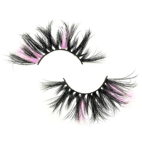 3D Luxury Mink DIY Colored Lashes. Black And Pink Lash Extensions With A Wispy Doll Eye Design. Colored Eyelash Extensions For Makeup.