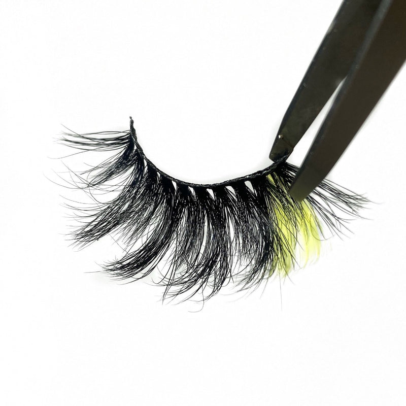 3D Lash Artistry Yellow Lashes. Mink Yellow Color Strip Lashes. Black Eyelashes With Yellow Lash Highlights. 1 Tone Yellow Eyelashes. 25mm Wispies.
